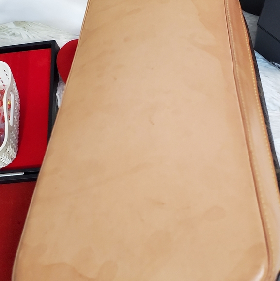 LOCK IT - Picture 7 of 7